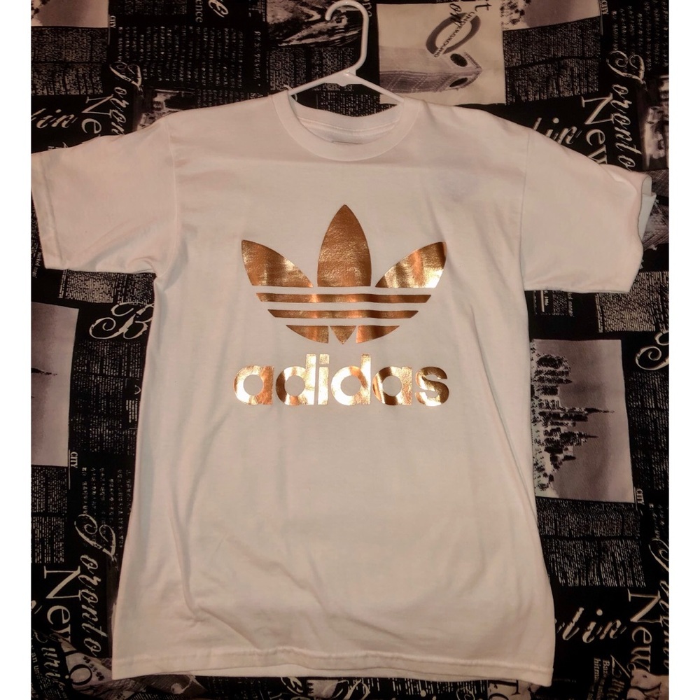Adidas Rose Gold Trefoil T-Shirt Size Small NWT